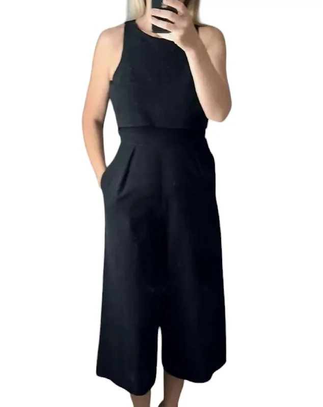 Sleeveless Jumpsuit In Black