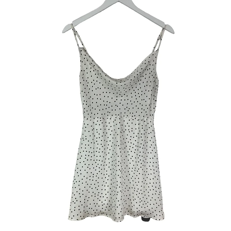 Dress Casual Short By Lulus In Polkadot Pattern, Size: S